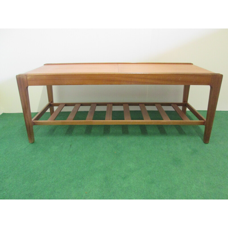 Extendable coffee table in teak by Remploy