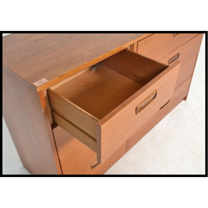 Vintage chest of drawers with 8 drawers in teak 1960