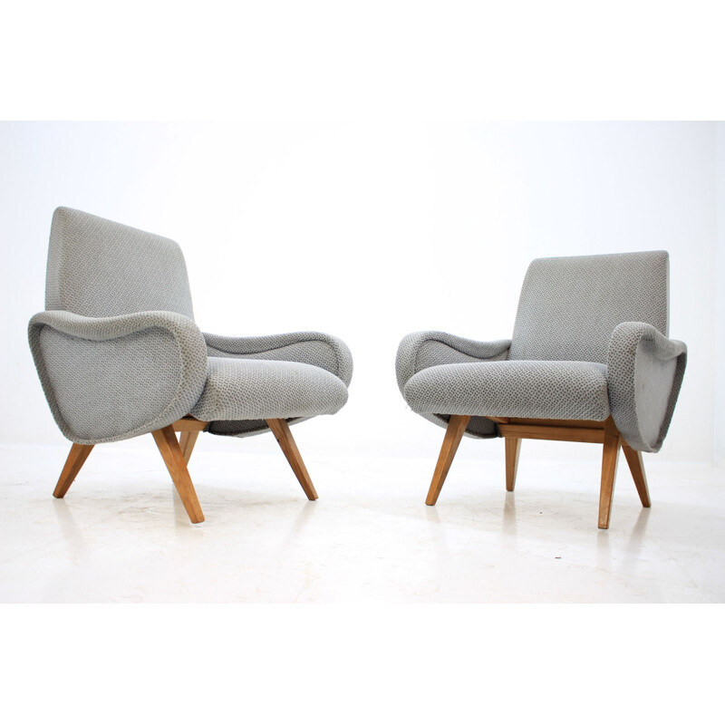 Paire de fauteuils vintage en tissu gris et bois 1970
