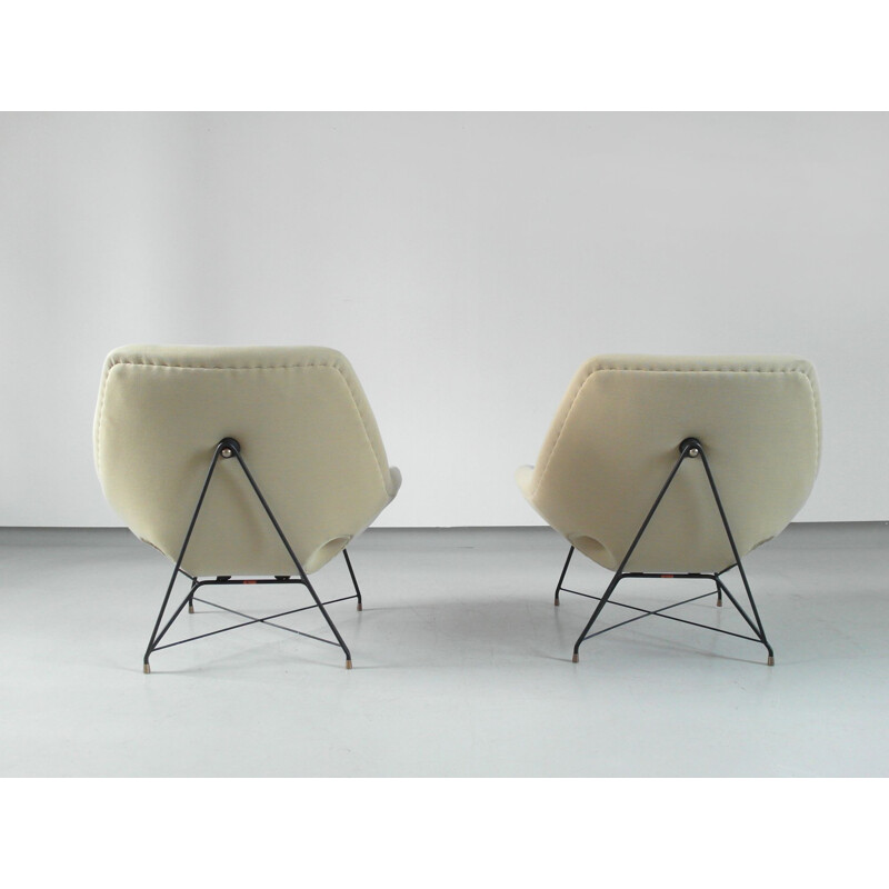 Pair of vintage armchairs for Saporiti in beige fabric and metal 1950