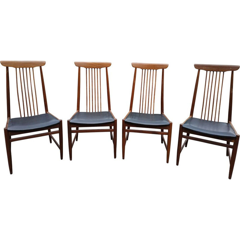 Set of 4 vintage chairs, Scandinavian, from the 1960