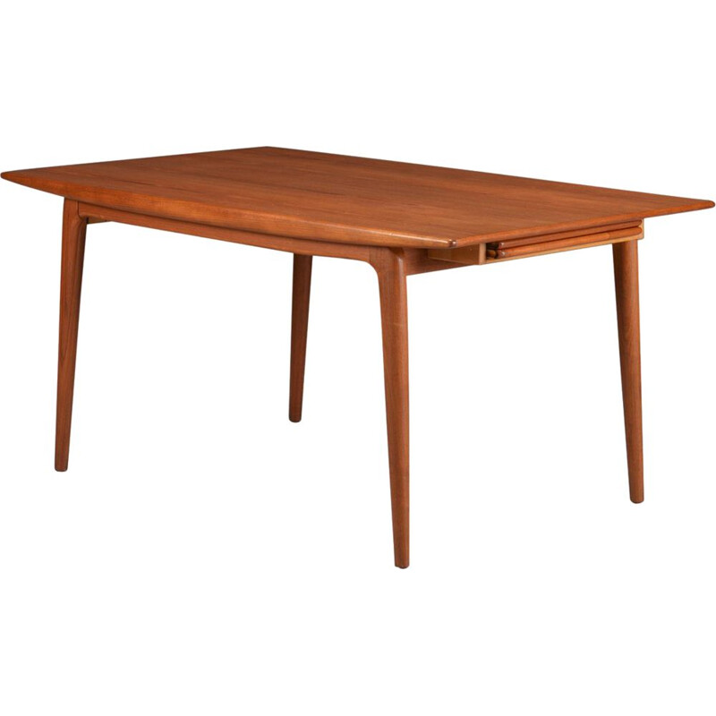 Vintage 371 teak dining table by Alfred Christensen