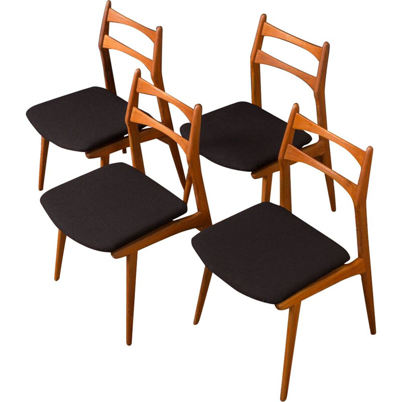 Suite de 4 chaises noires en teck par Habeo