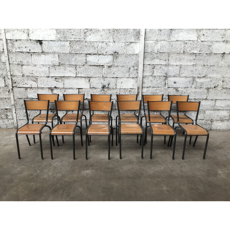 Set of 12 vintage chairs, model Mullca 510