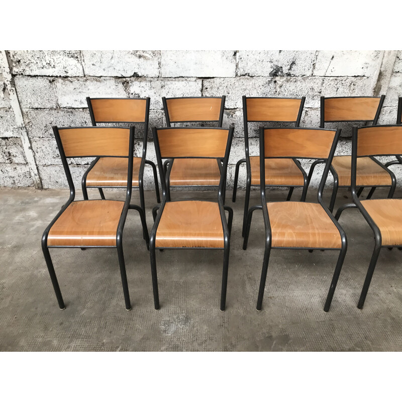 Set of 12 vintage chairs, model Mullca 510