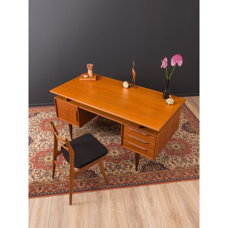 Vintage writing desk for Heinrich Riestenpatt in teak 1960s