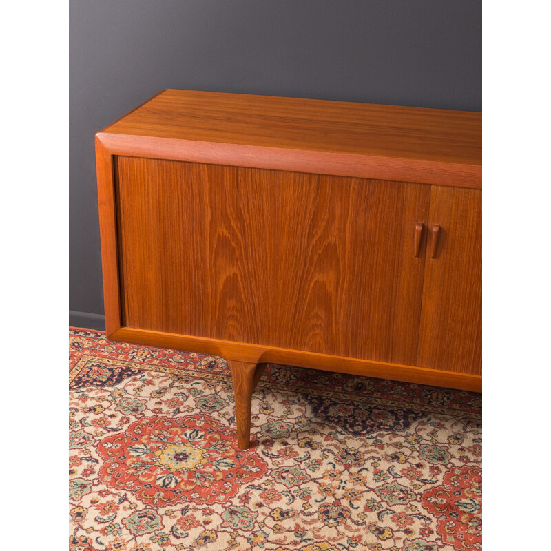 Vintage scandinavian sideboard for Faarup in teakwood 1960