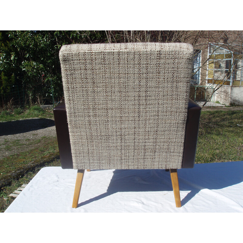 Paire de fauteuils vintage en tissu clair et skai marron 1970