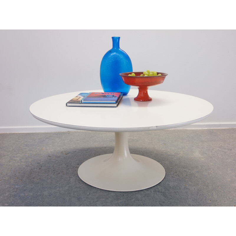 Vintage tulip coffee table by Maurice Burke for Arkana,1960