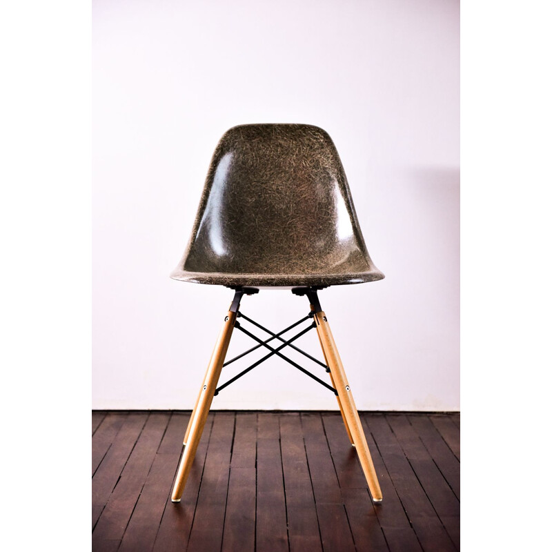 Vintage fiberglass dining chair by Charles & Ray Eames,1958