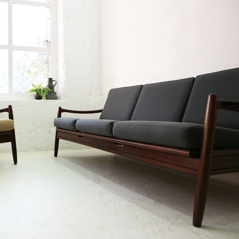 Vintage 3-seater sofa from the 60s 