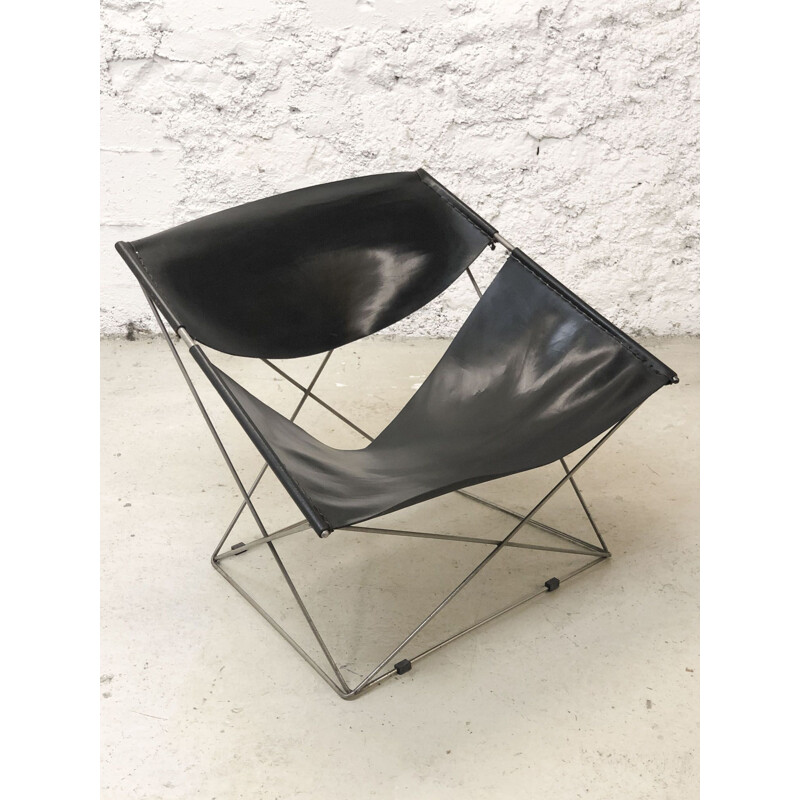 Vintage chair F675 Butterfly by Pierre Paulin for Artifort