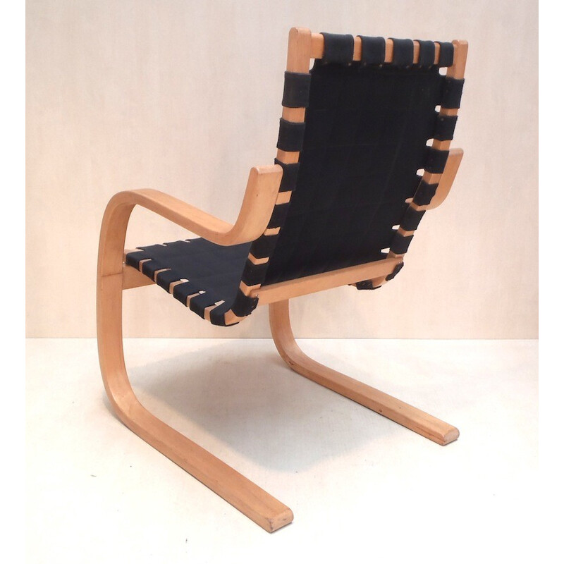 Paire de fauteuils lounge, Alvar AALTO - années 70