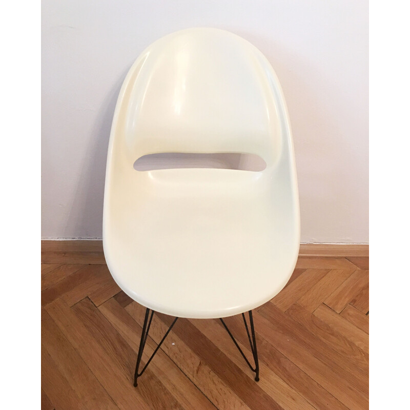 Beige chair in fiberglass by Miroslav Navratil for Vertex