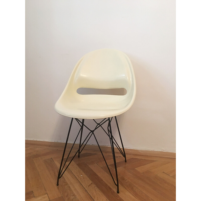 Beige chair in fiberglass by Miroslav Navratil for Vertex