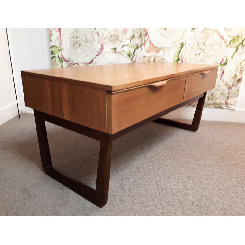 Vintage console in teak by G-Plan