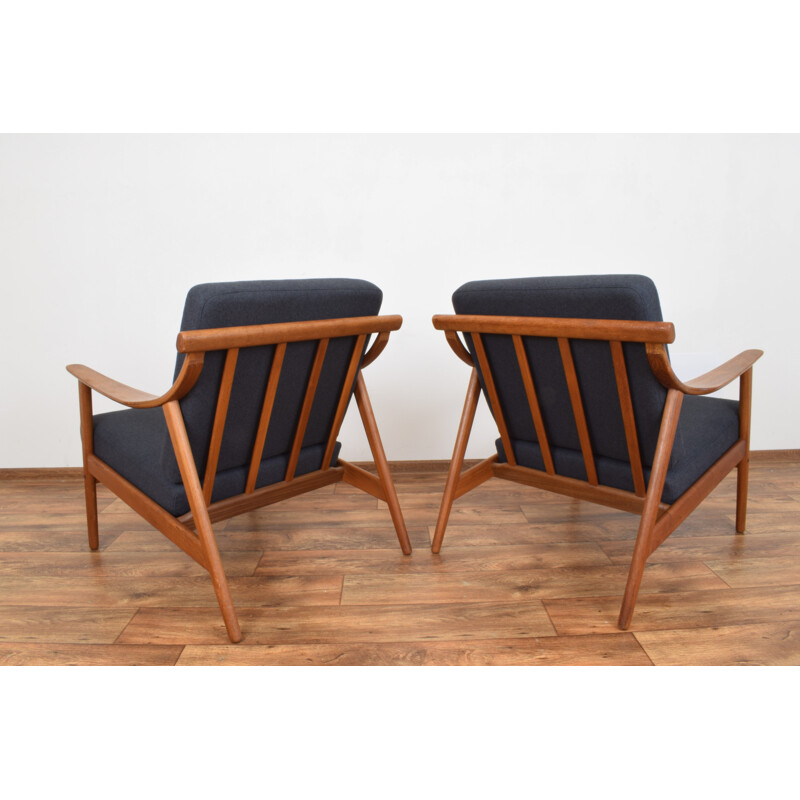 Pair of MK-119 armchairs in teak by Arne Hovmand-Olsen