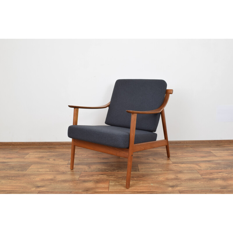 Pair of MK-119 armchairs in teak by Arne Hovmand-Olsen