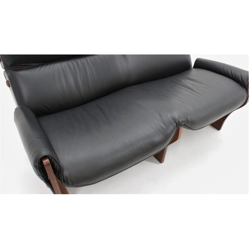 Vintage sofa Canada designed by Osvaldo Borsani for Tecno in 1965, Italian