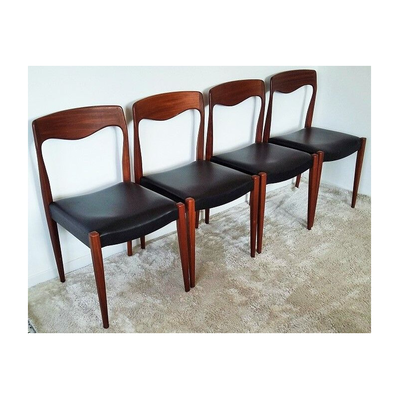 Set of 4 vintage chairs in black skai and teak 