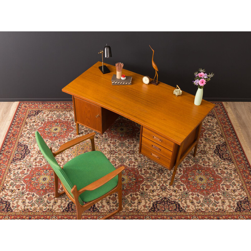 Vintage desk in teak from the 50s 