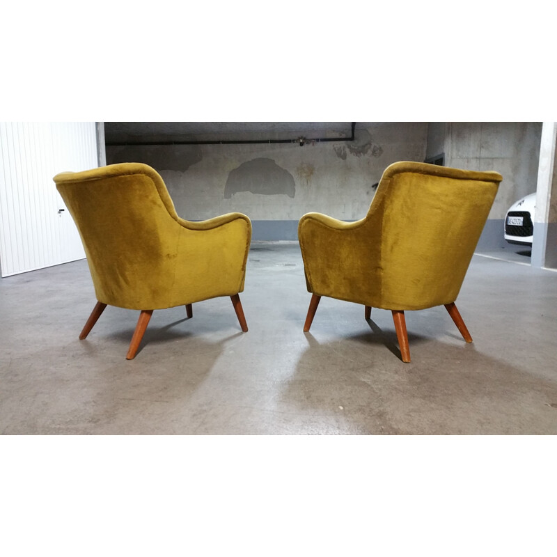 Ein Paar italienische Vintage-Sessel aus vergoldetem Samt, 1950-1960