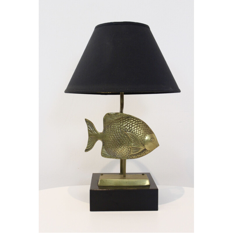 Vintage table lamp in brass with a fish sculpture by Deknudt,1970