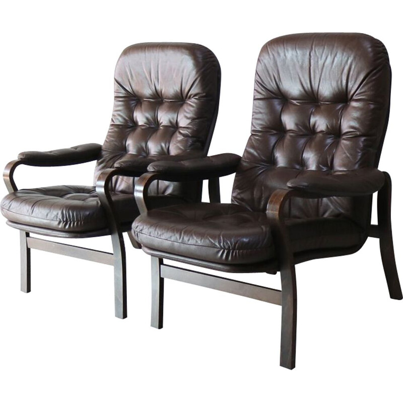 Pair of Danish armchairs in brown leather