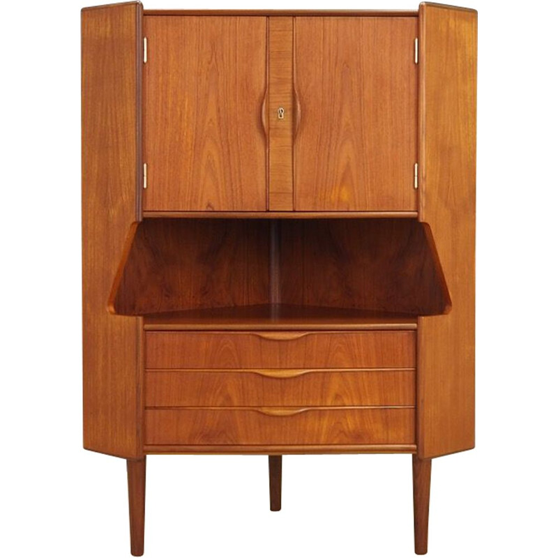 Vintage cabinet by Gunni Omann, 1960