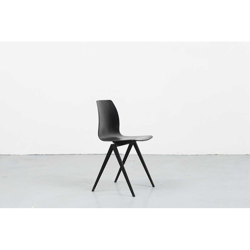 S19 black chair by Galvanitas