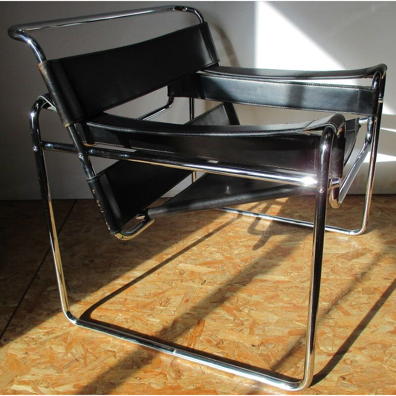 Wassily armchair in steel by Marcel Breuer