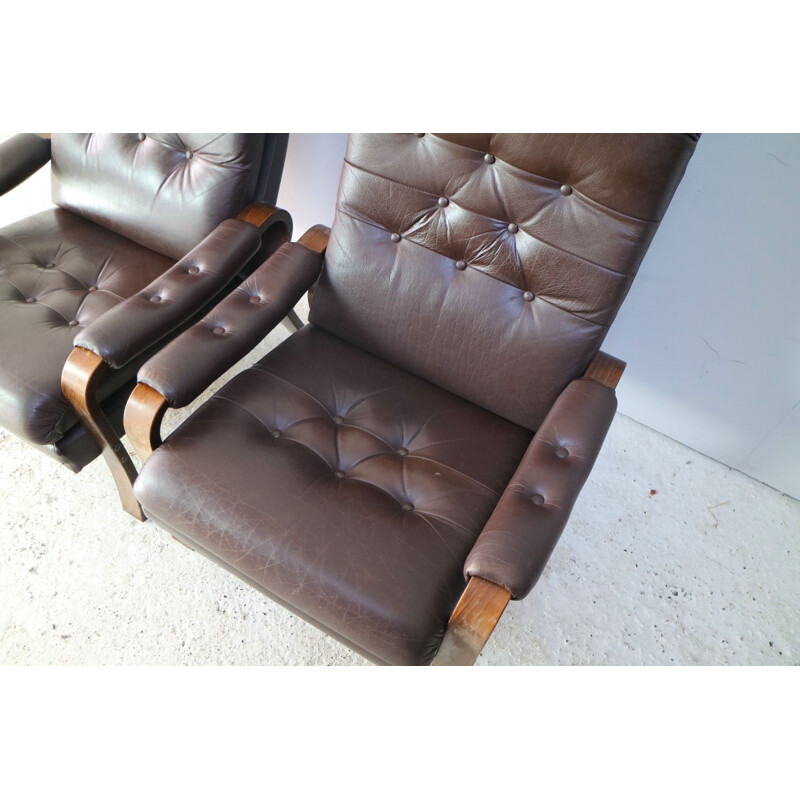 Pair of Danish armchairs in leather