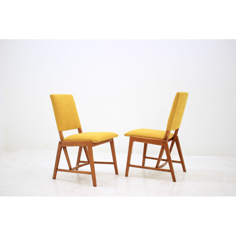 Pair of yellow chairs in beechwood by GHG