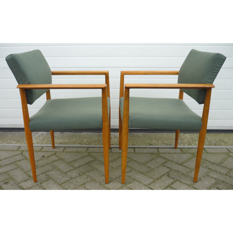 Paire de fauteuils en tissu et hêtre - 1960