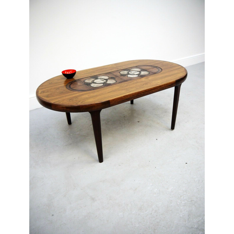 Table basse vintage en palissandre et pierre de lave, Scandinave années 60