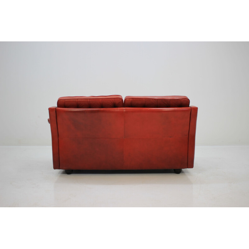 Canapé deux places vintage en cuir rouge, danois années 1960 