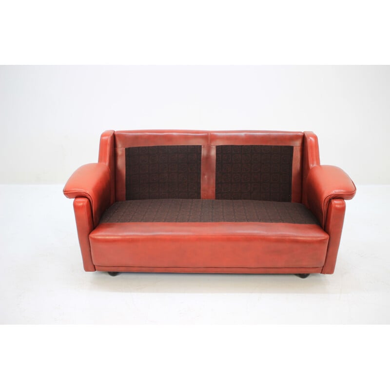 Vintage Two Seater Sofa In Red Leather, Danish 1960s 