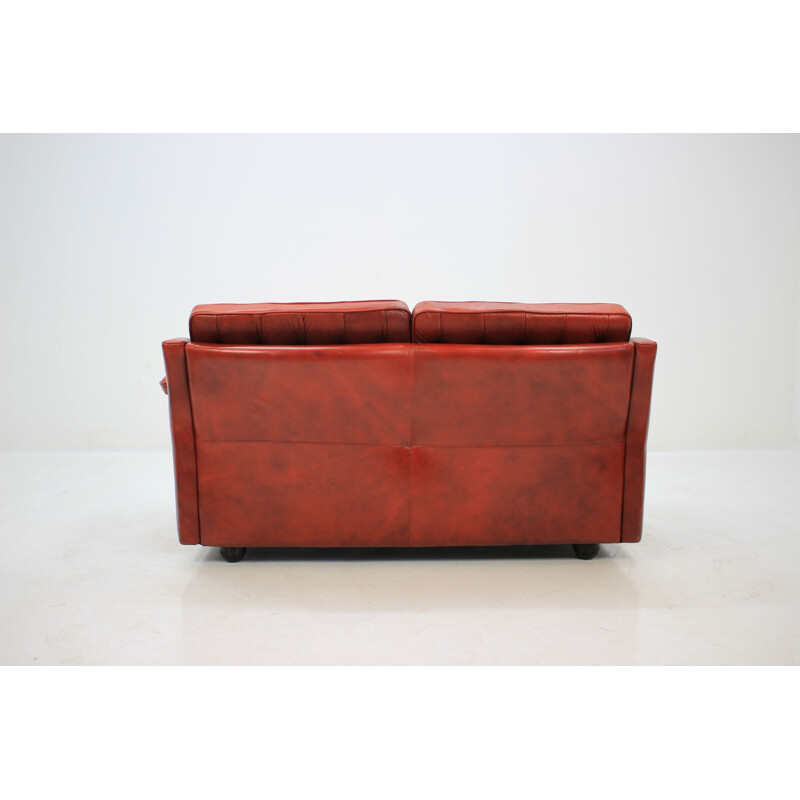 Vintage Two Seater Sofa In Red Leather, Danish 1960s