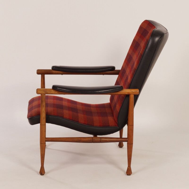 Vintage fauteuil model 279 in teak van Topform