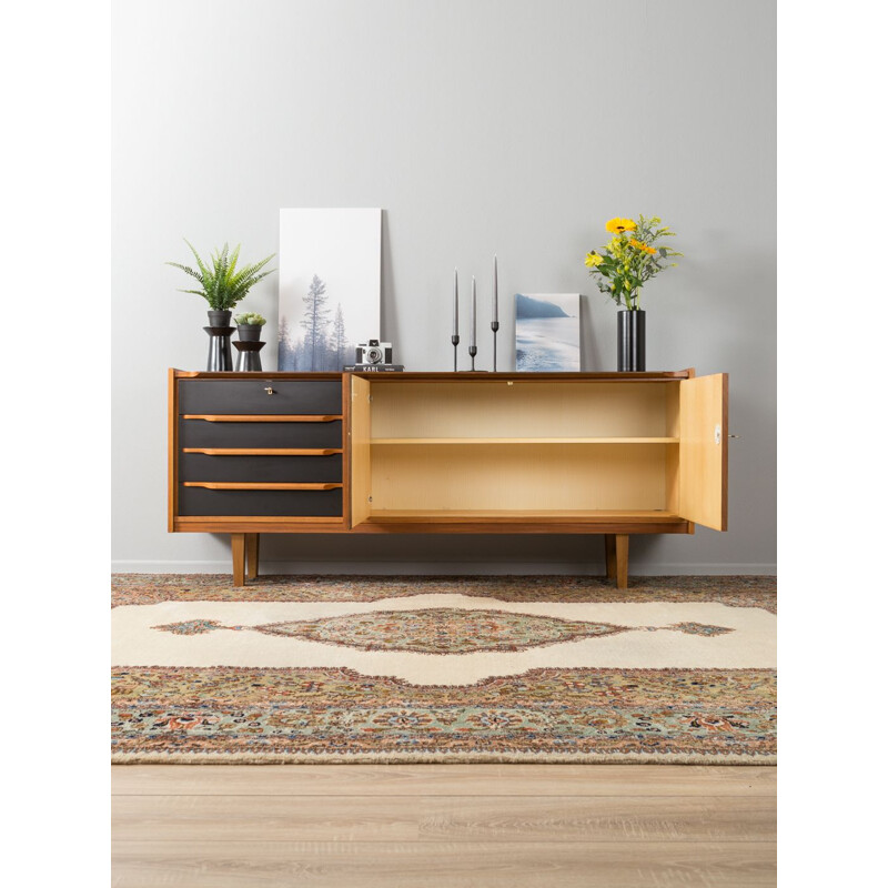 Vintage sideboard in walnut and formica