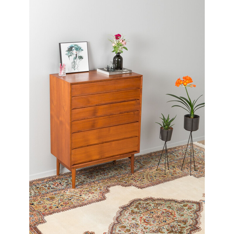 Scandinavian chest of 6 drawers in teak