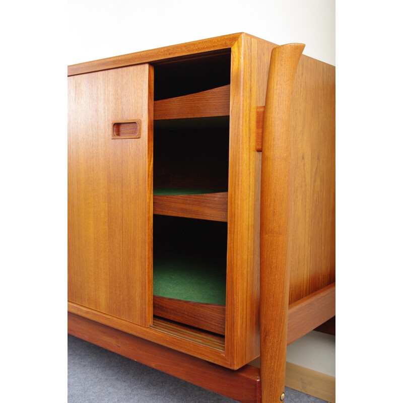 Scandinavian teak sideboard, Finn JUHL - 1960s