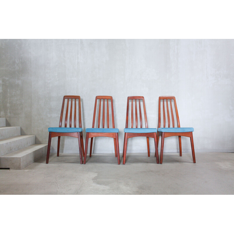 Set of 6 blue chairs in teak by Svegards