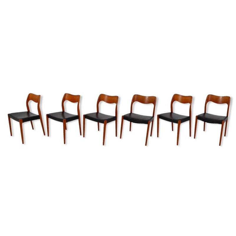 Set of 6 black chairs by Niels O. Møller, model 71
