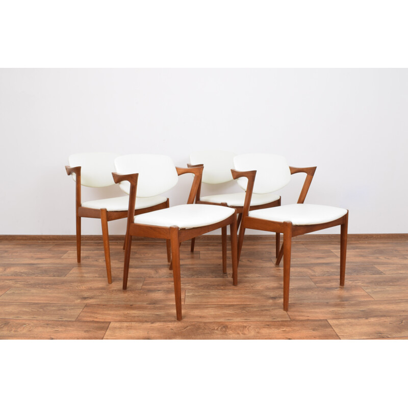 Set of 4 vintage dining chairs Model 42 by Kai Kristiansen for Schou Andersen, 1960s