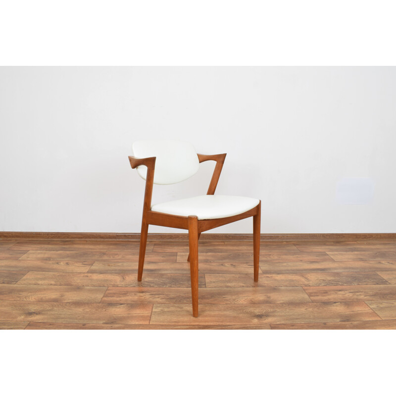 Set of 4 vintage dining chairs Model 42 by Kai Kristiansen for Schou Andersen, 1960s