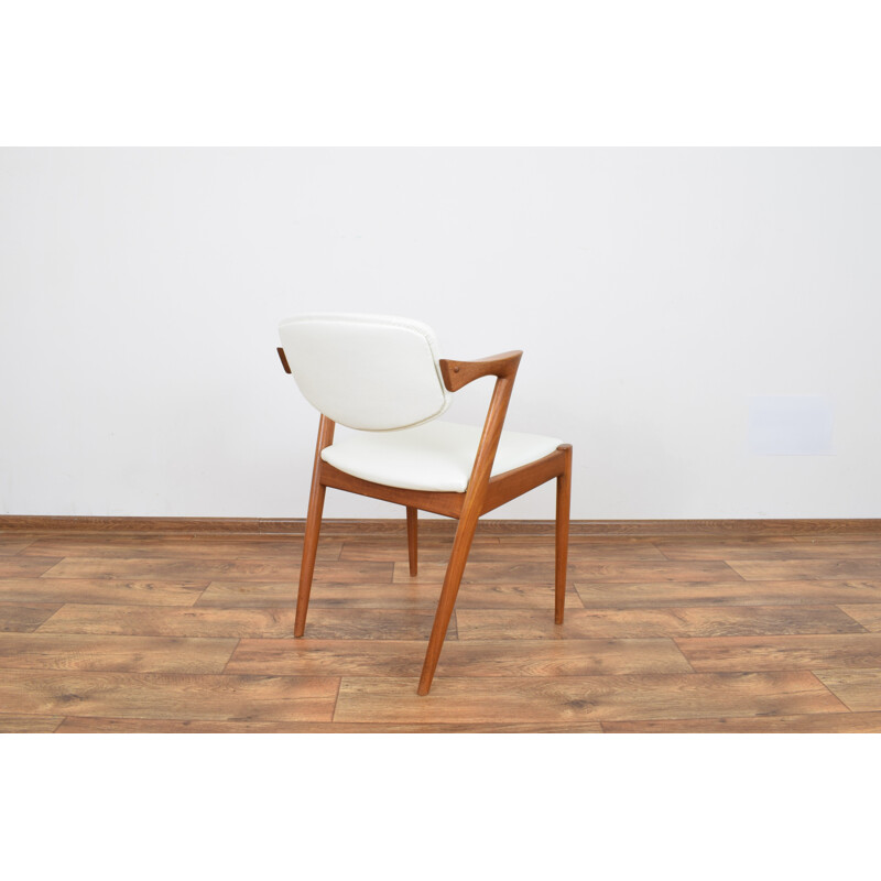 Set of 4 vintage dining chairs Model 42 by Kai Kristiansen for Schou Andersen, 1960s