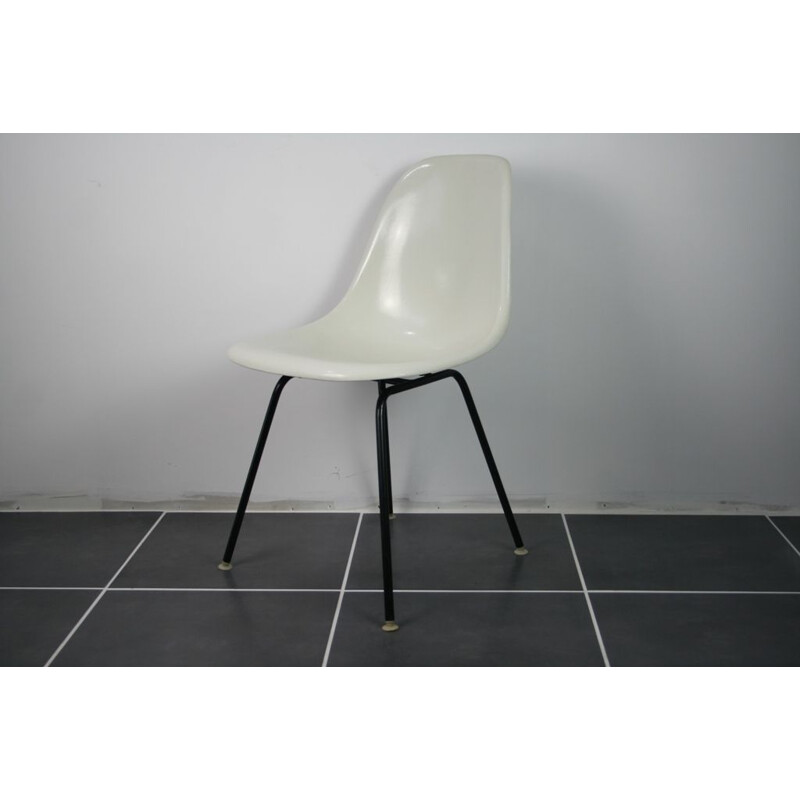 Vintage chair DSX fiber white Eames Herman Miller