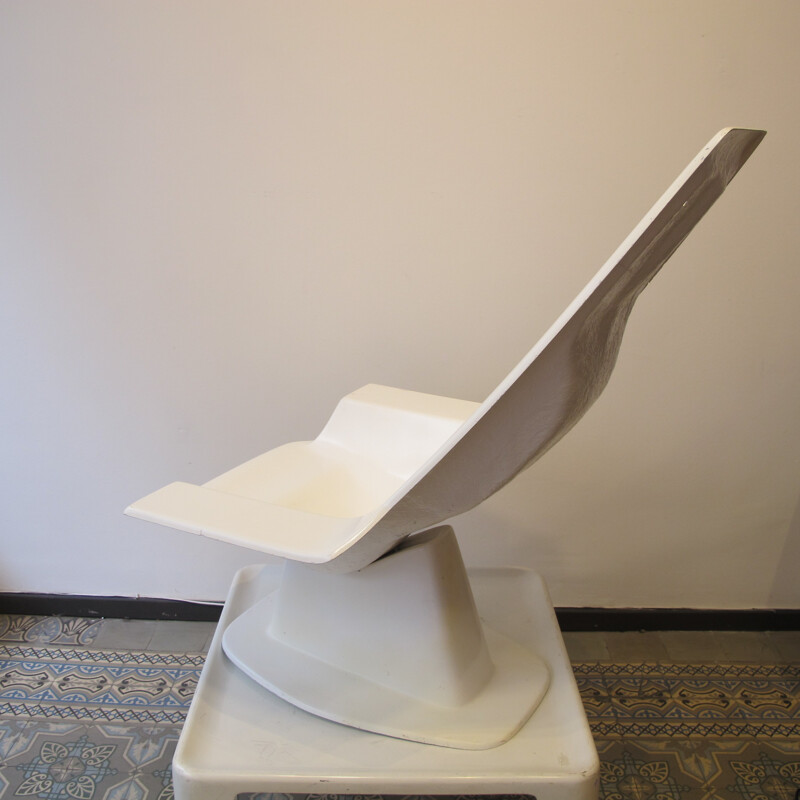 Space age armchair in fiberglass, Charles ZUBLENA - 1975