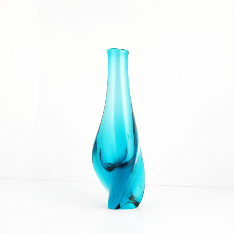 Vase vintage néodyme en verre par M. Klinger pour Železny Brod, années 1960